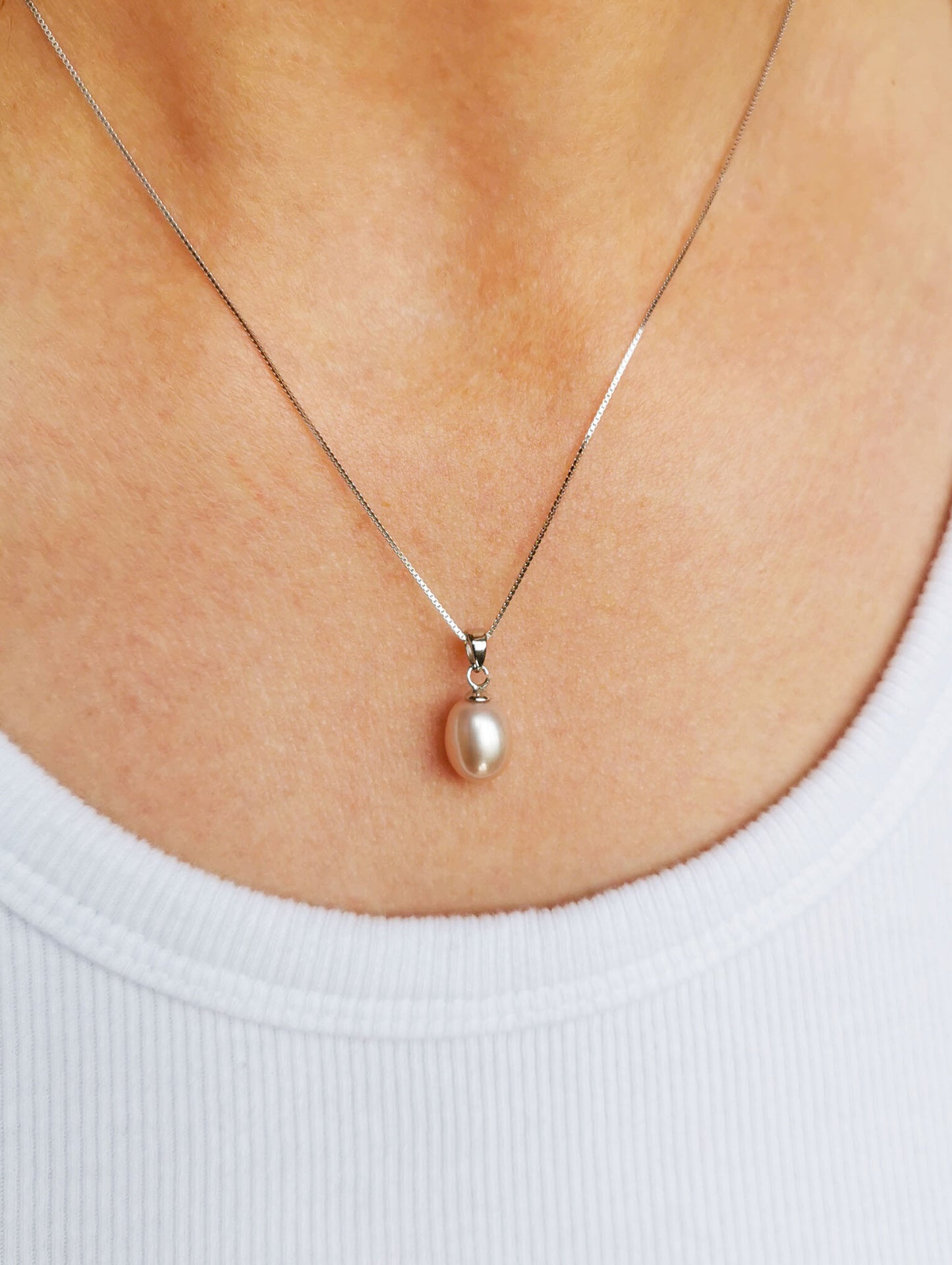 Sterling Silver Natural Pearl Necklace with Inspirational Quote – Motivational Gift for Loved Ones