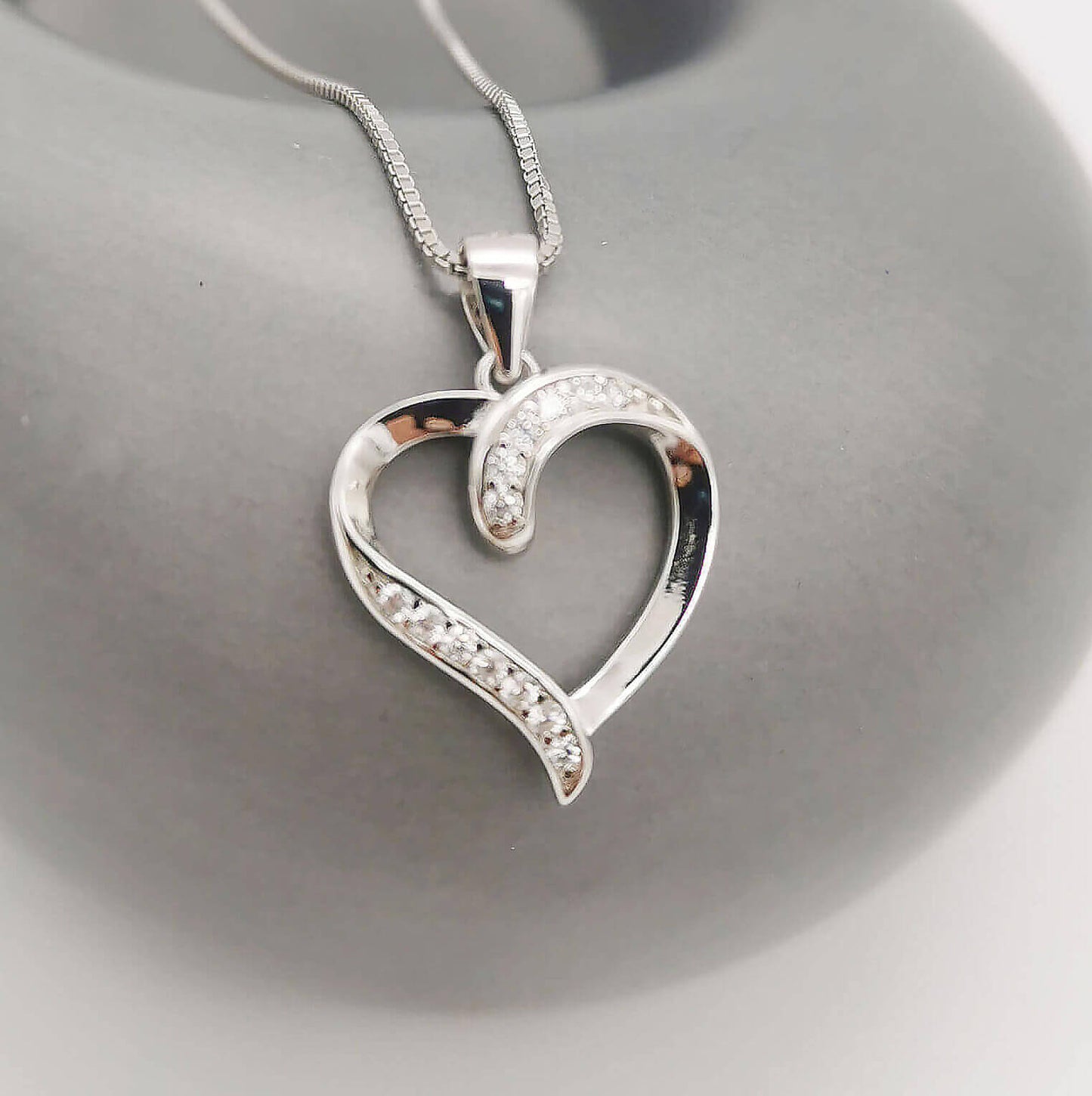 Elegance Heart Pendant – Sterling Silver Heart Necklace